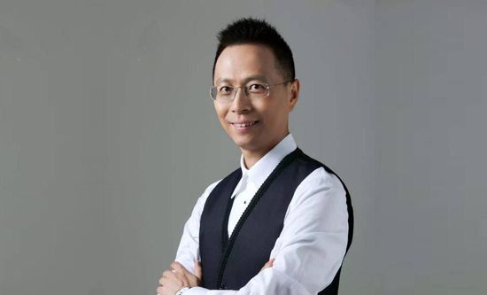 对于拜仁来说这是项艰巨的任务，现在轮到阿劳霍了。